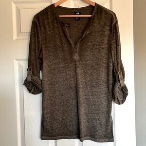 H&M men’s half button slim fit shirt